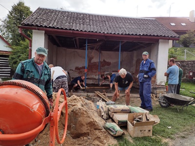 1. (42) Náhodná fotografie z galerie hasičů Lhoty u Potštejna