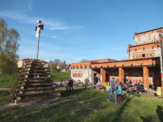 94. Pálení čarodějnic 2016