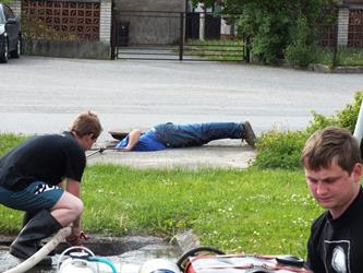 28. Čištění požární nádrže - jaro 2015