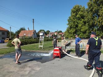 98. Dálková doprava vody