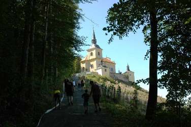 135. Dálková doprava vody