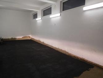 12. Nová podlaha v garáži