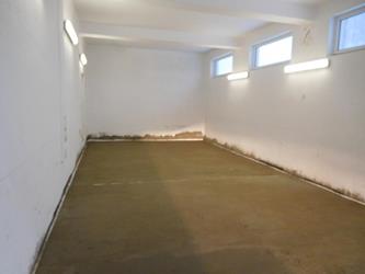 22. Nová podlaha v garáži