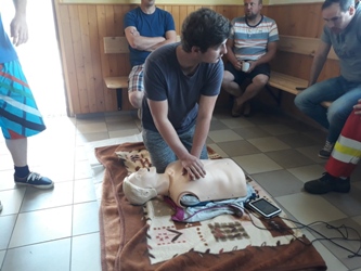 5. Školení obsluhy AED