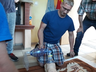 7. Školení obsluhy AED