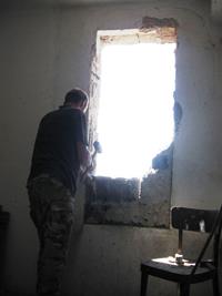 13. Zbrojnice ve Lhotách