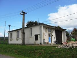 18. Zbrojnice ve Lhotách