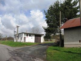 26. Zbrojnice ve Lhotách