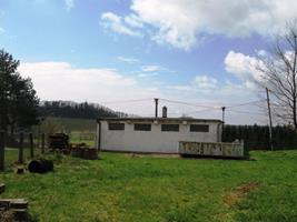 31. Zbrojnice ve Lhotách